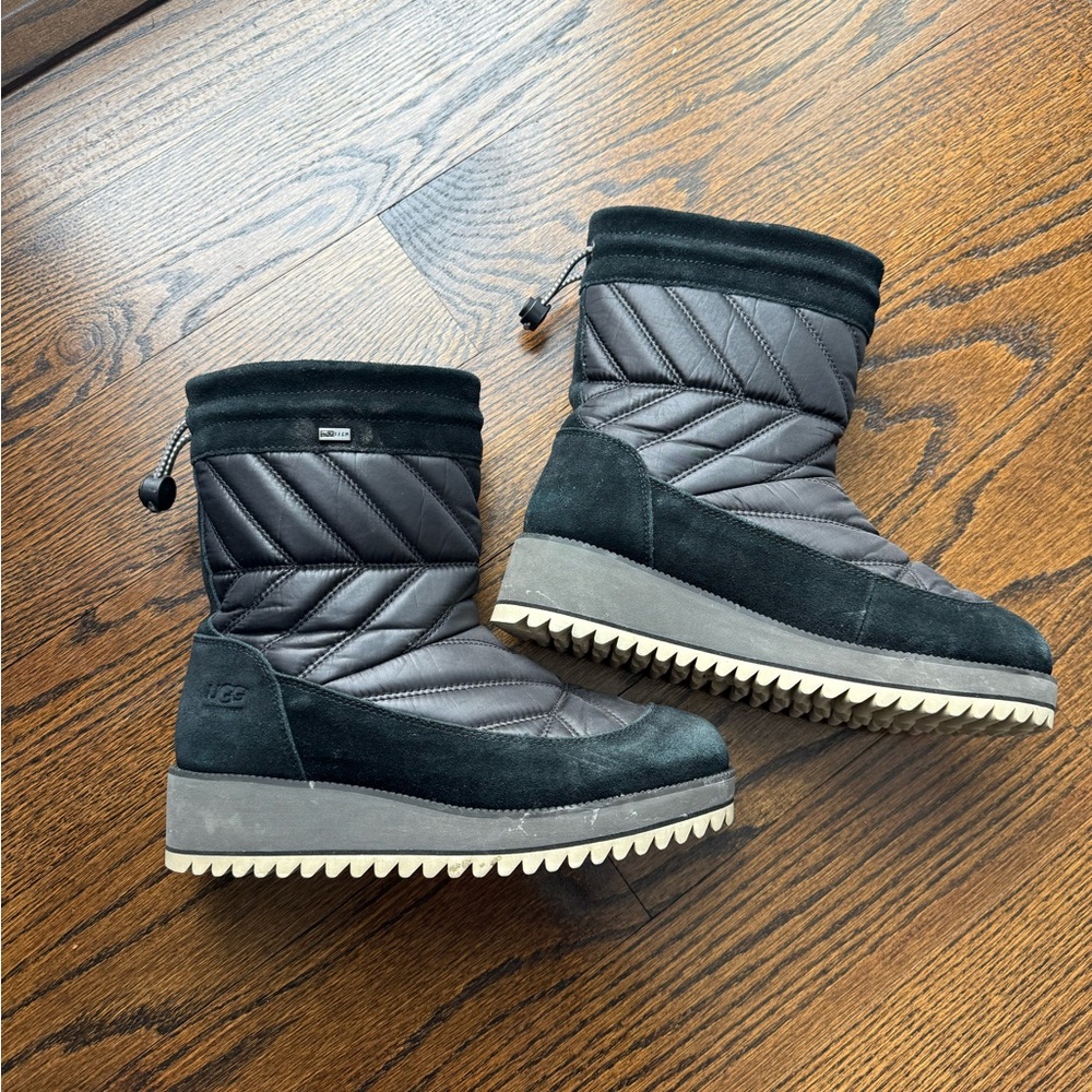 Women's Quilted Winter Boots - Black and Gray